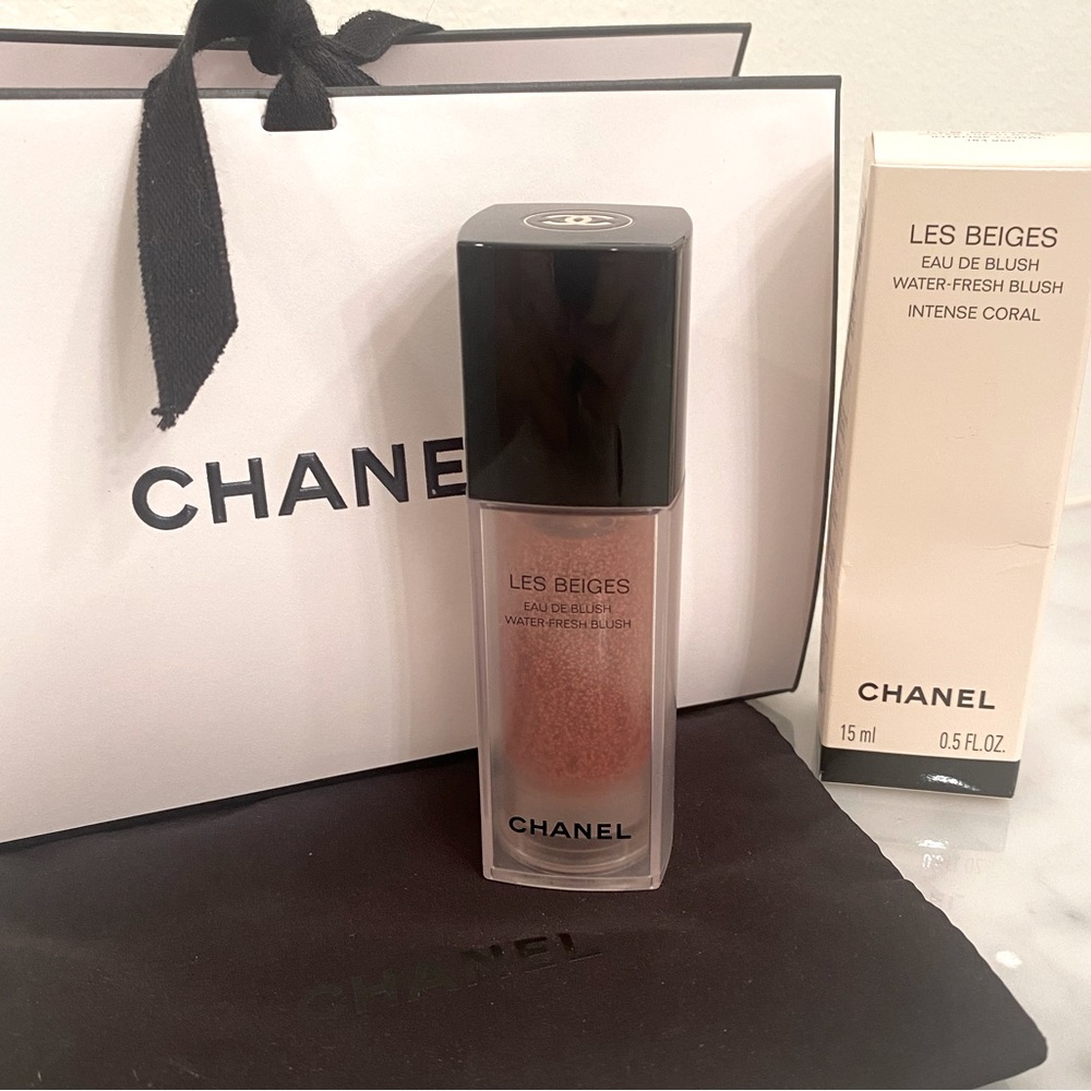 Chanel water-fresh blush